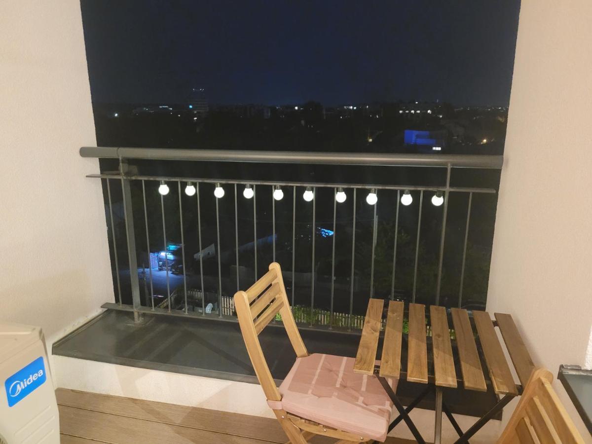 Apartment In Bucharest, Baneasa Green Area Kültér fotó