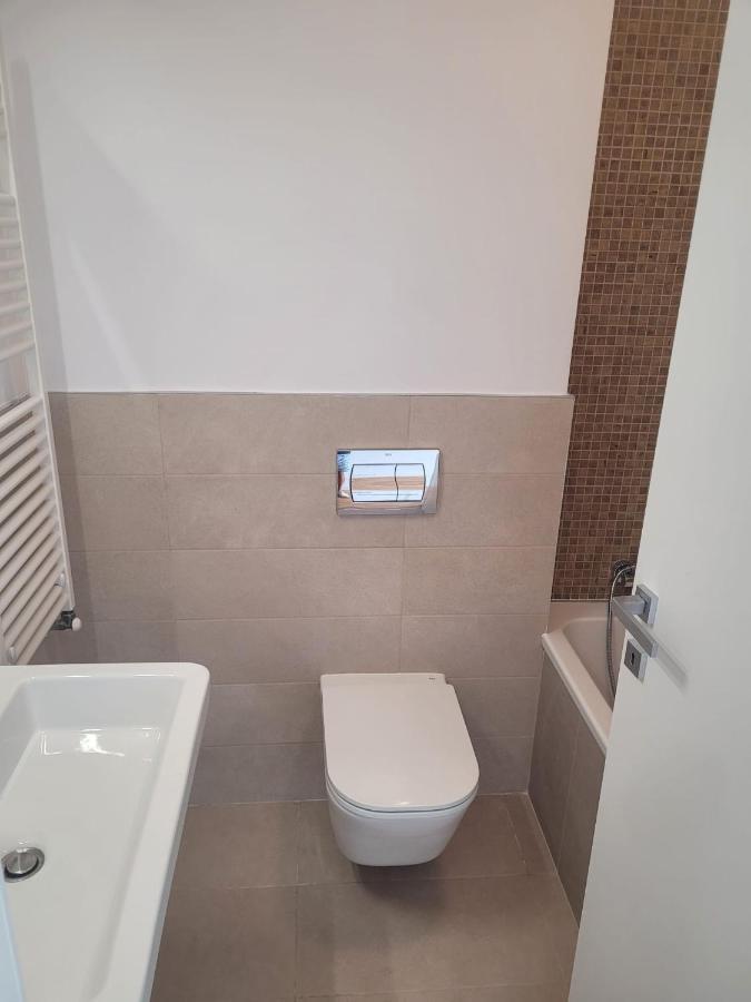 Apartment In Bucharest, Baneasa Green Area Kültér fotó